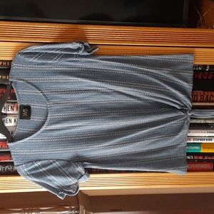 W5 tie front textured top